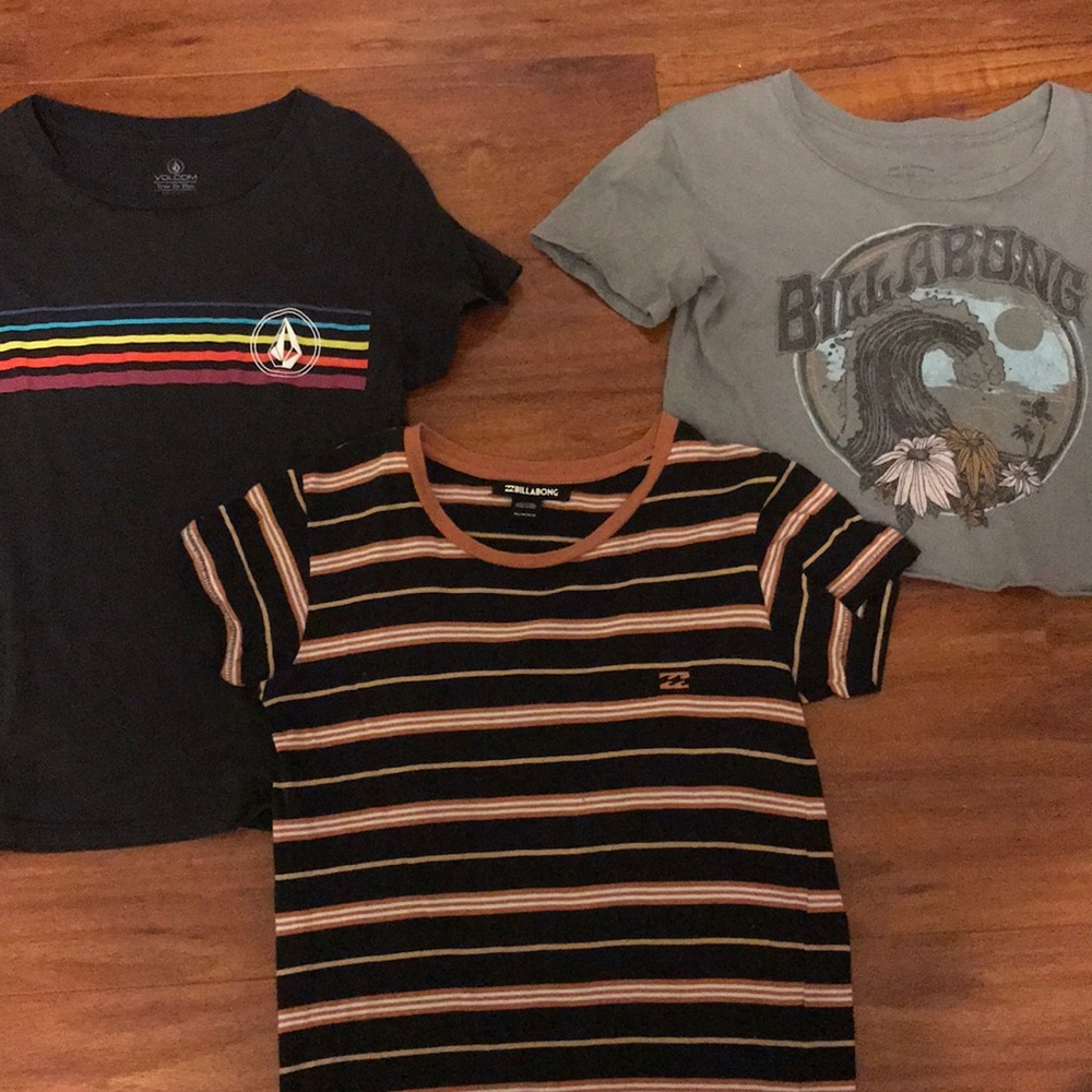 3 XS T-shirts